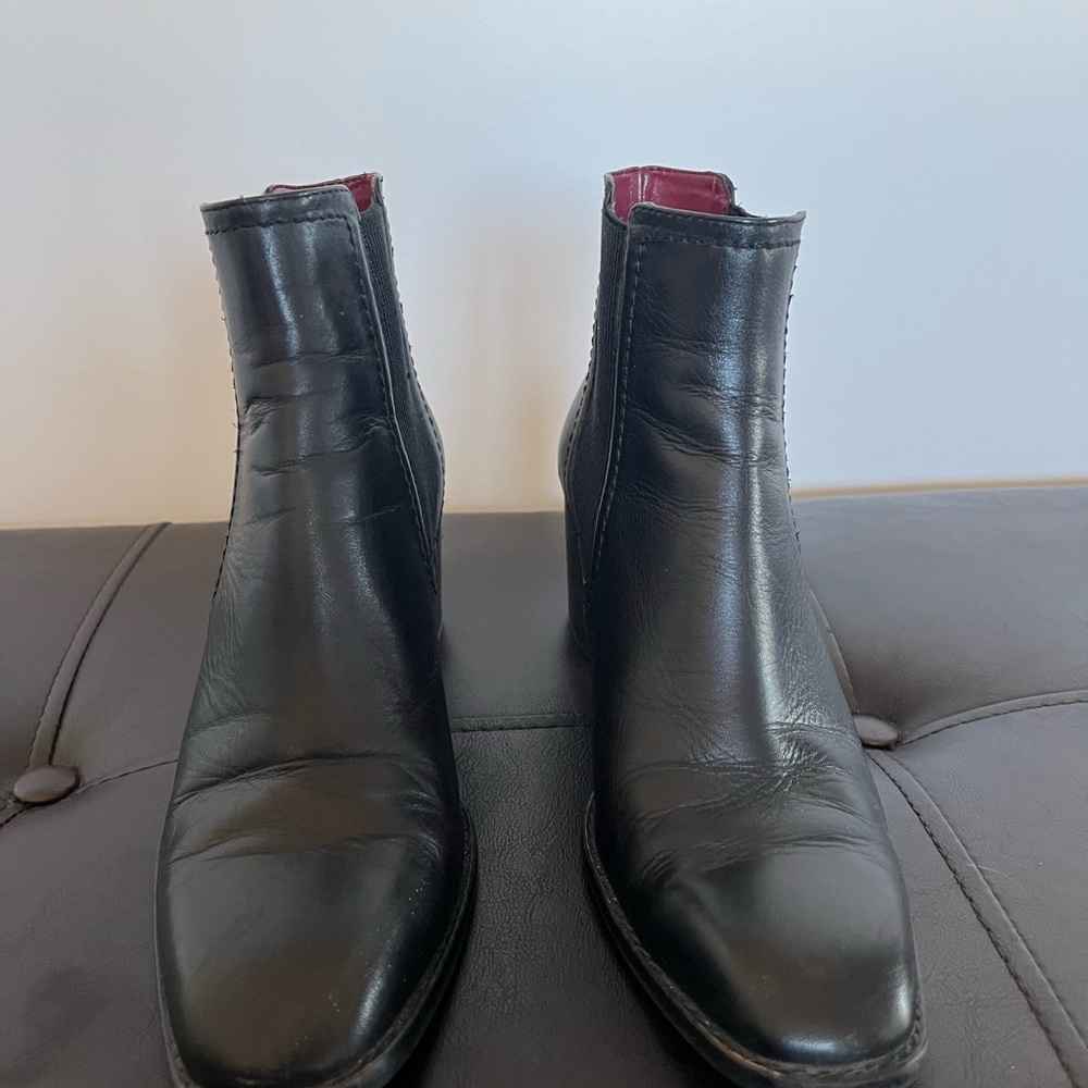 Zara Black Leather Ankle Booties